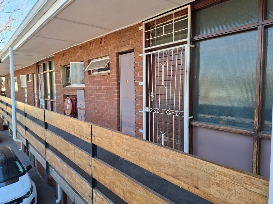 2 Bedroom Property for Sale in Potchefstroom North West